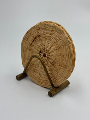 Descriptive image text