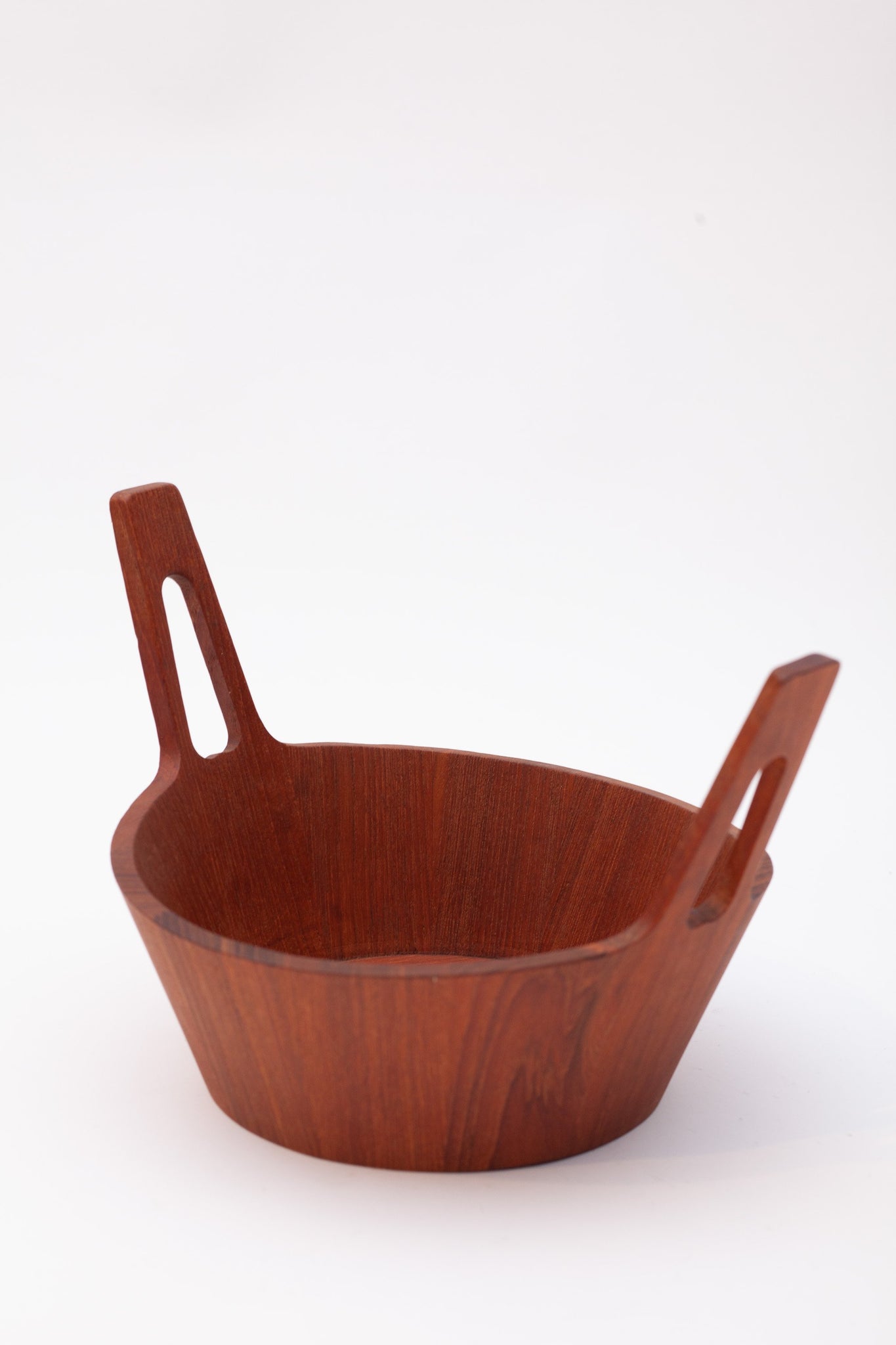 Holzschüssel von Arni Form