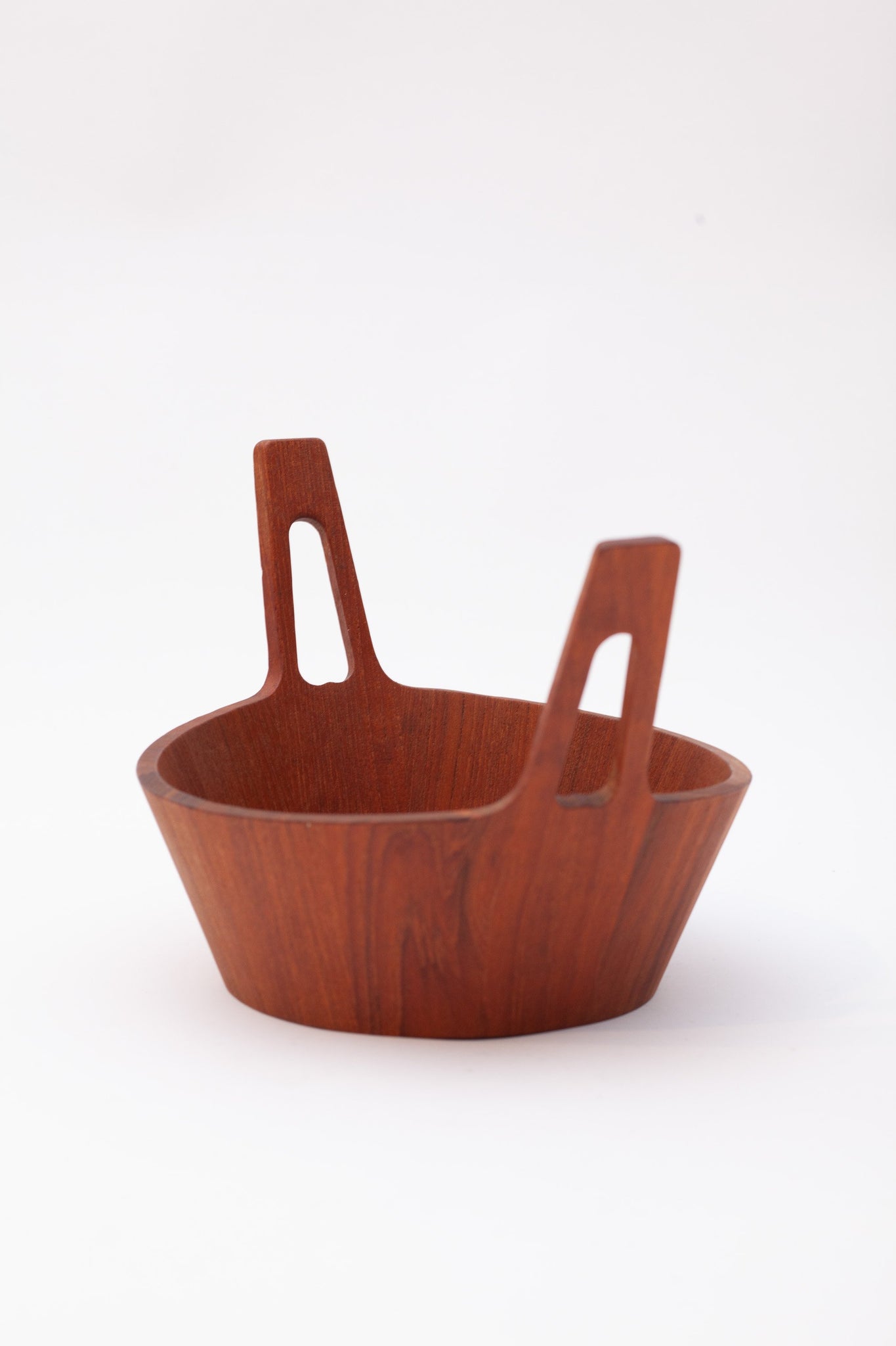 Holzschüssel von Arni Form