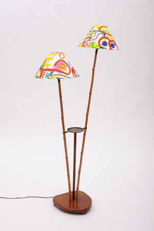 Seltene Stehlampe von J.T. Kalmar mit Ablage