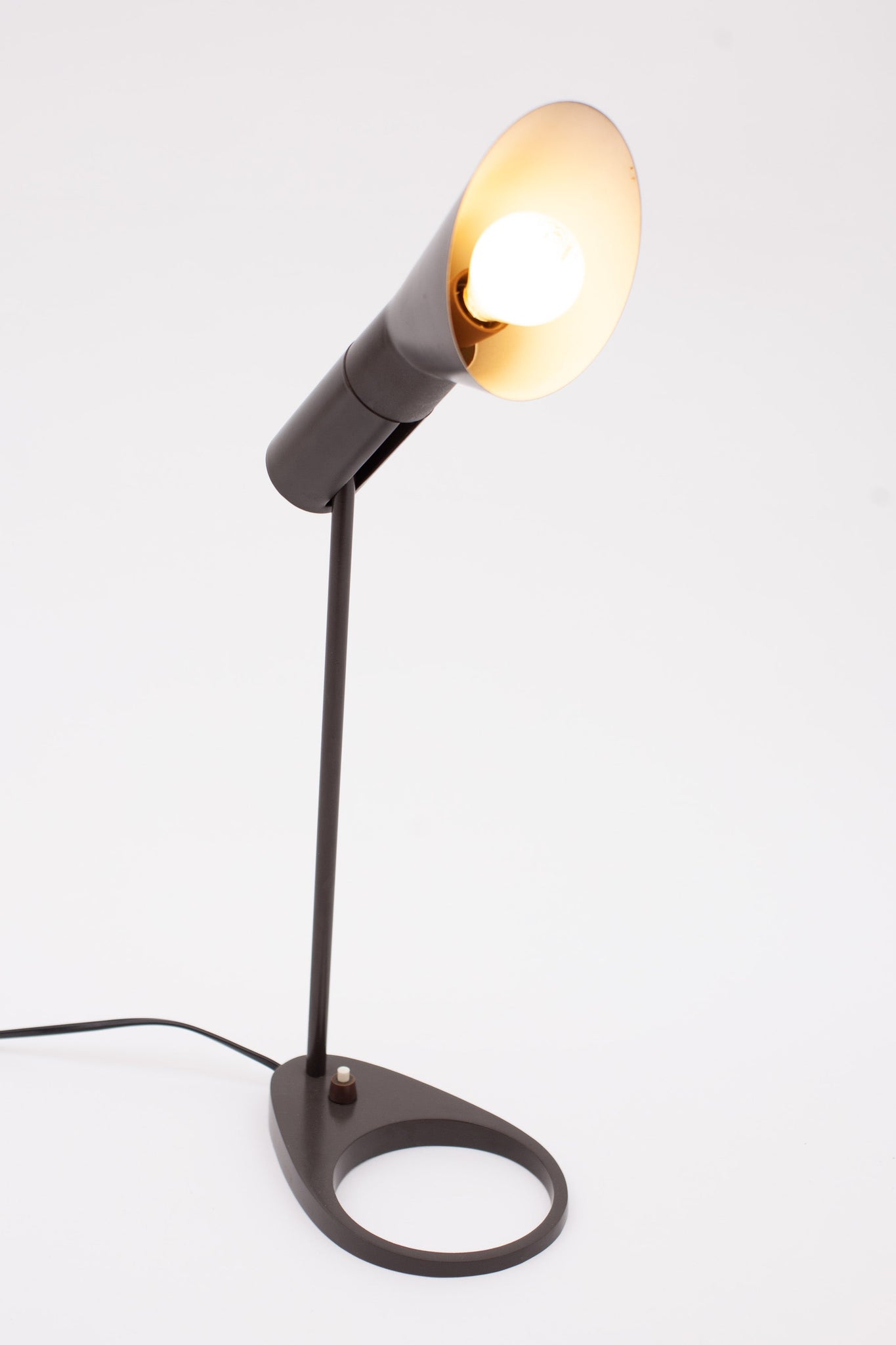 Vintage AJ Tischlampe von Arne Jacobsen für Louis Poulsen