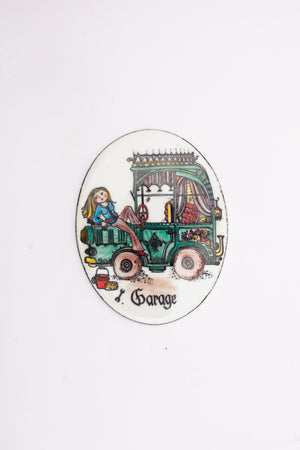 Descriptive image text