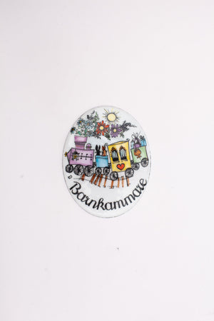 Descriptive image text